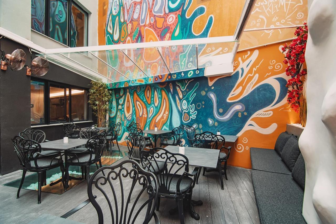 Project 3 Urban Chic Hotel أثينا المظهر الخارجي الصورة